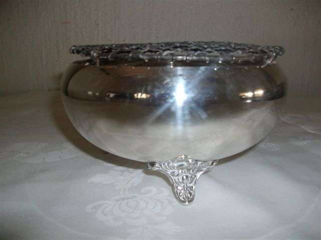 Vintage silver plated rose holder with ornate feet