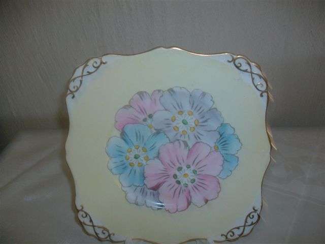 Pastel tuscan vintage 1930 cake plate
