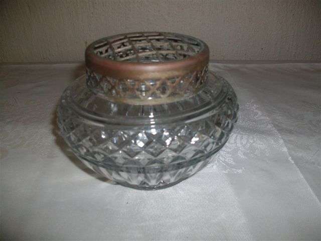 Art deco style glass flower vase
