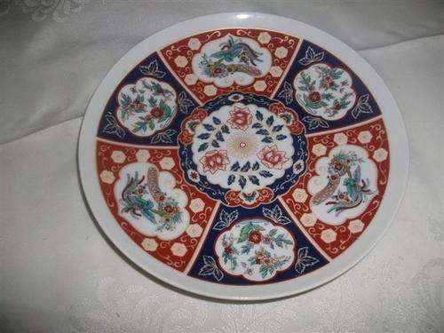 small oriental style wall plate