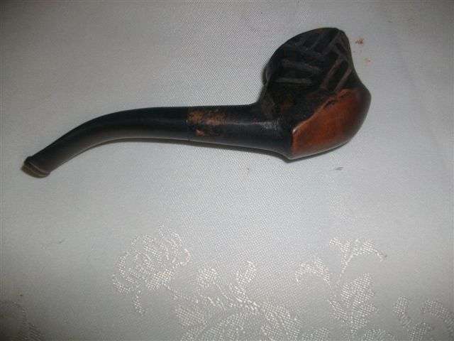 Wooden vintage smoking pipe