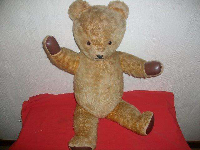Vintage large bear