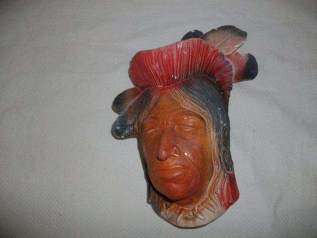 Collectable idain bosson head wall plaque