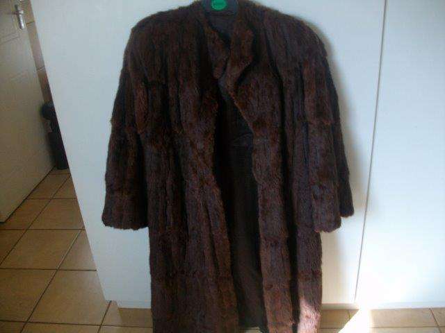 Long ladies vintage mink fur coat >> size >> 40