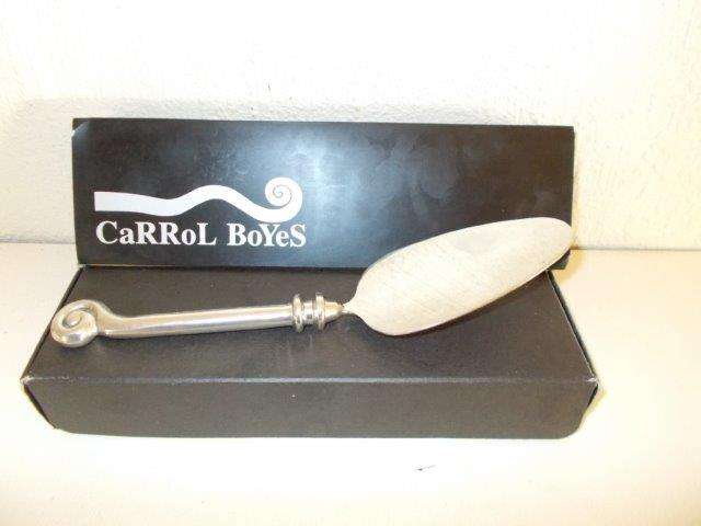 Stunning carrol boyes cake lifter in the original box