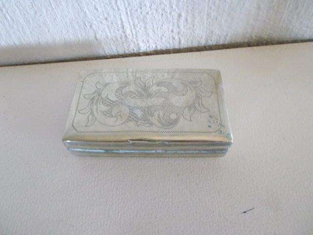 Small sliver plated trinket box ?