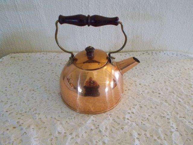 Nice copper plated vintage ? kettle with wooden handle