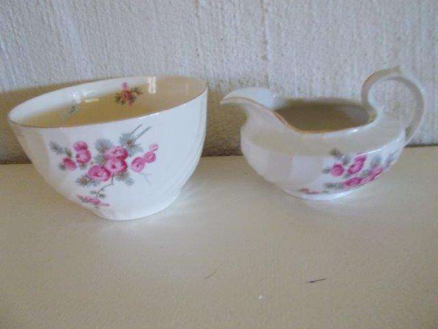 bureligh wear milk jug and sugar bowl comb