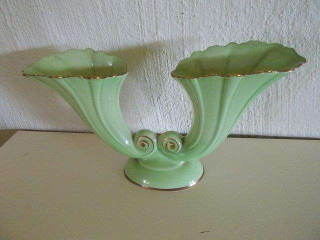 lime green carlton wear vase