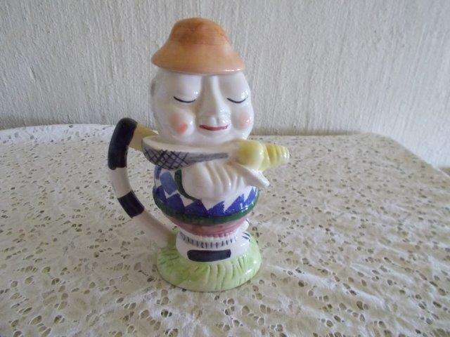 Nice character collectors tea pot