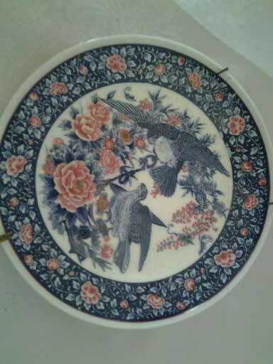 nice oriental bird scene blue in color wall plate