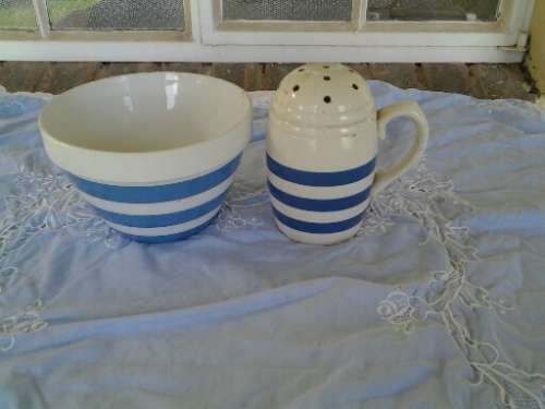 Vintage t c green striped blue and white small bowl and blue and white porcelain shaker