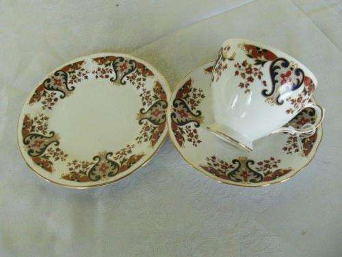 vintage colclough tea cup trio