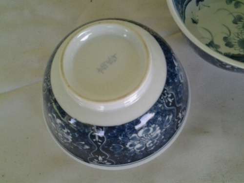 A pair of pretty blue and white oriental porcelain bowls