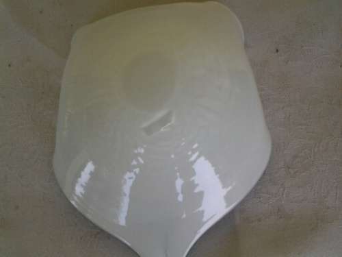 pretty veneation glass dish