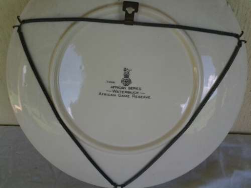 large royal doulton african game resrve  theme porcelain display wall plate