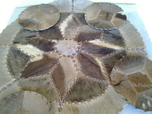 stunning buck skin table cloth with four matching place mats