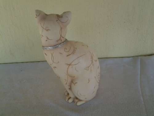 sweet model of modern resin collectable treasure cat