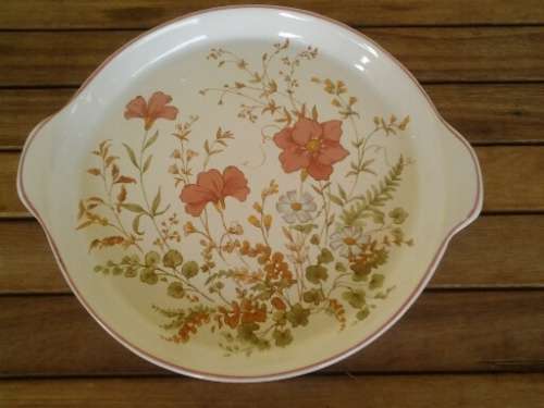 stunning pretty floral pattern oven pie dish