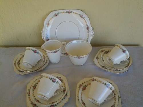 stunning part vintage crown Staffordshire tea set