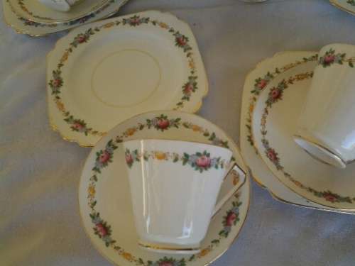 stunning part vintage crown Staffordshire tea set