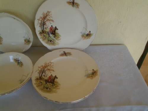 part vintage Alfred meakin hunting scene porcelain dinner set peace's