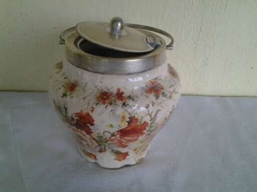 stunning vintage Victorian style floral pattern  biscuit barrel
