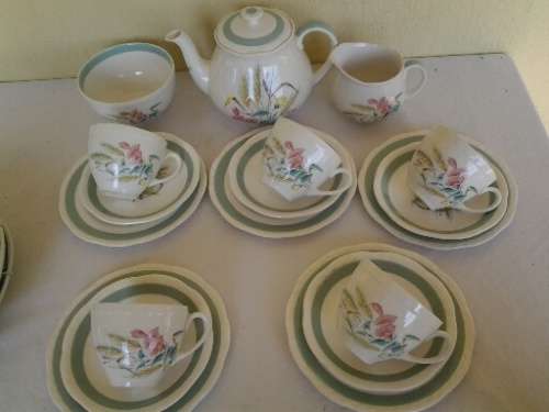 stunning vintage alfred meakin incomplete tea set