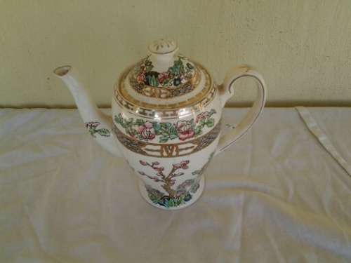 stunning Indian tree pattern porcelain coffee pot