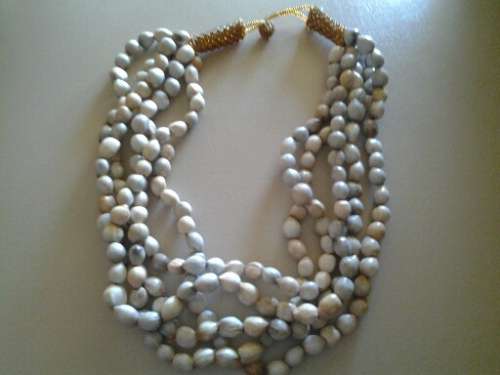stunning beaded seed necklace