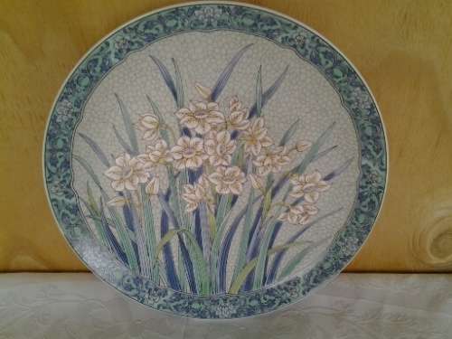 stunning oriental floral scene Imari display porcelain wall plate