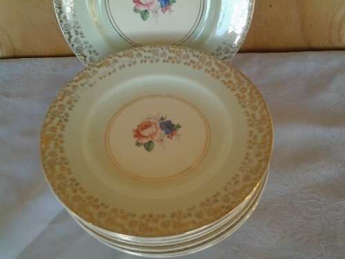 A stunning lot of pastel green with floarl pattern vintage Burleigh side plates