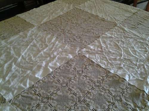 Large and stunning vintage table cloth