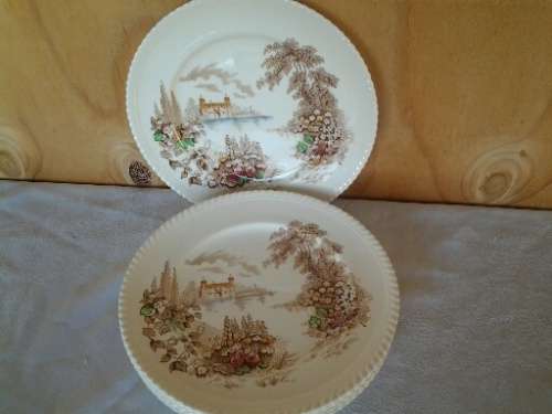 A lot of eight stunning castle on the lake scene Johnson brothers dinner plates