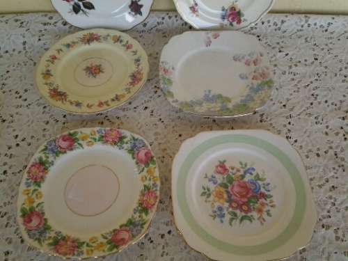 Assorted lot of six vintage porcelain side plates -- lot one