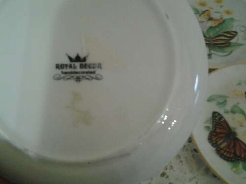 a lot of three pretty royal décor porcelain small butterfly display wall plates