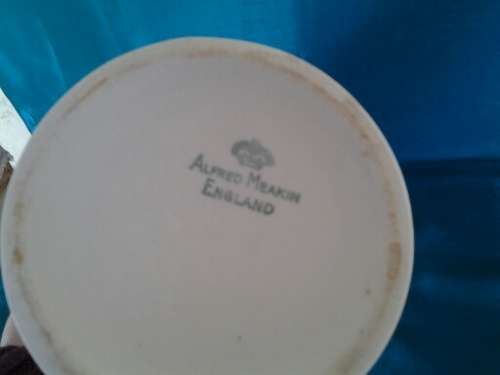 large plain white porcelain Alfred meakin creamer jug