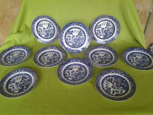 Ten stunning blue and white Churchill willow pattern side plates
