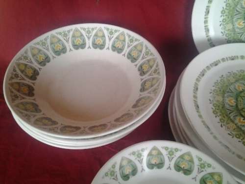 Retro style Green and white  Noritake  Progression Palos Verda part dinner set peace's ,