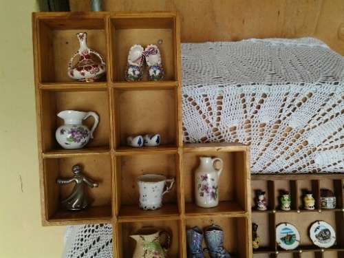 three assorted collectable printers trays with some ornaments all for one bid