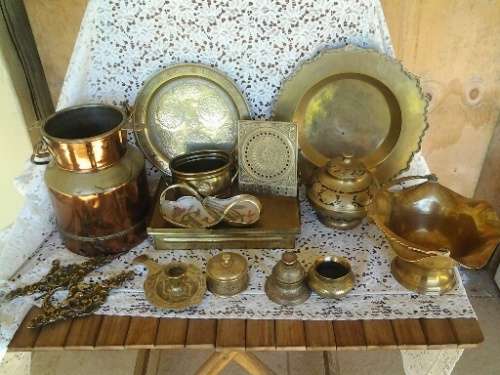 huge job lot of assorted collectable brass wear please view all pictures sold as one lot