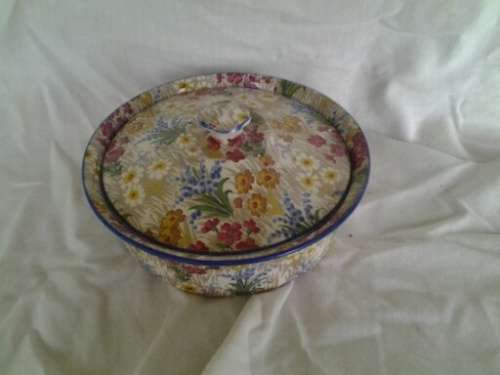 vintage porcelain chintz grim wades butter or cheese dish