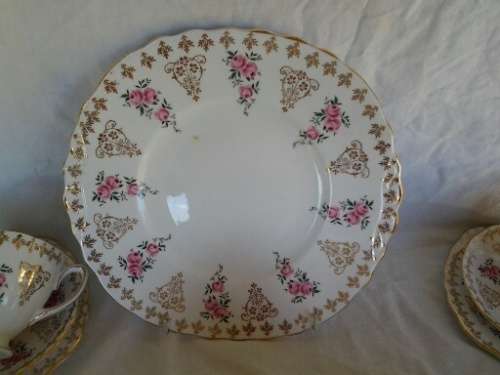 very pretty pink and Gold floral pattern Colclough china tea set