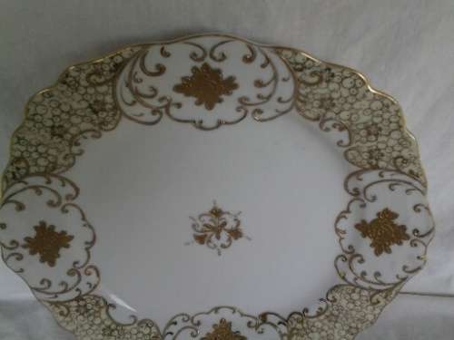 stunning Gold and white display Porcelain plate***SALE NOW