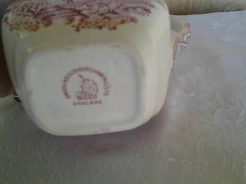 Vintage Red and white small porcelain Wedgwood water pot