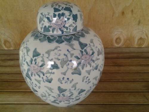 Large blue and white with pink floral pattern porcelain ginger jar