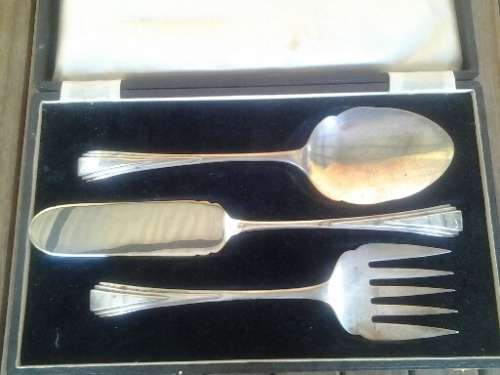 three peace sliver plated  serving cutlery items boxed