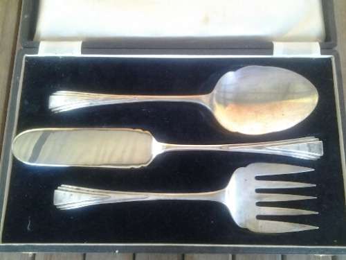 three peace sliver plated  serving cutlery items boxed