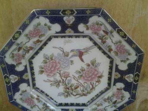 quite large porcelain Imari bird and floarl scene display plate