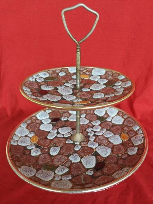 Two tear cake stand